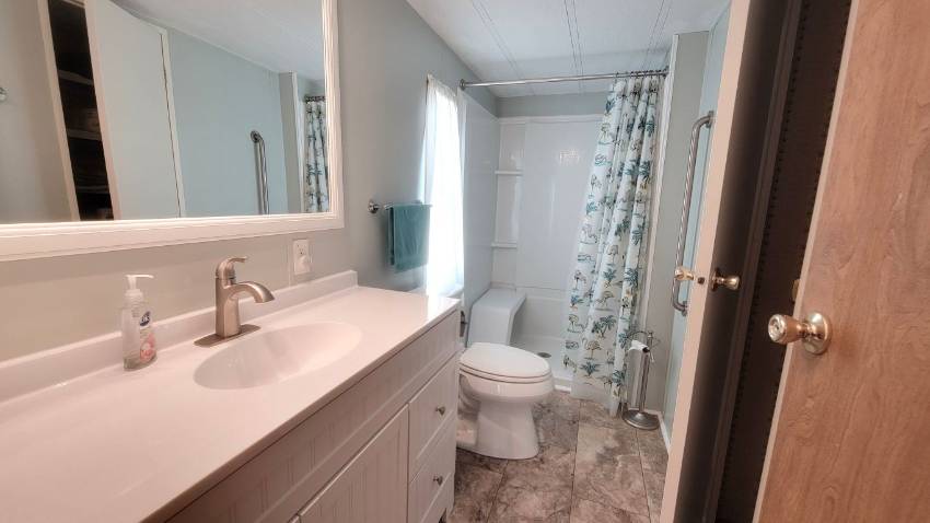 210 Sweet Circle a Winter Haven, FL Mobile or Manufactured Home for Sale